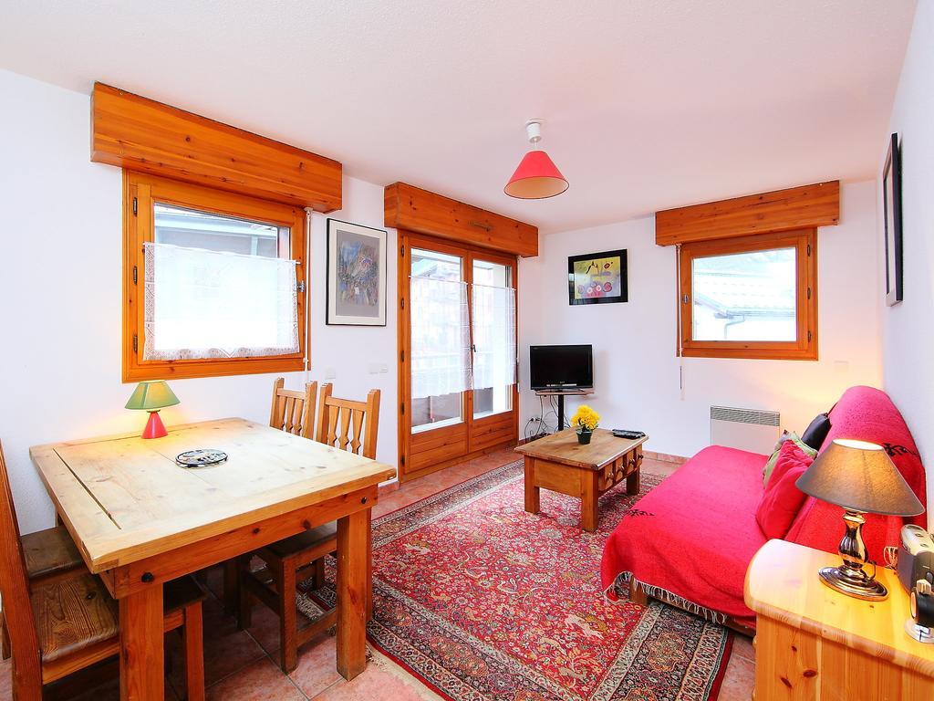 Apartment L'Espace Montagne-11 By Interhome Chamonix Room photo